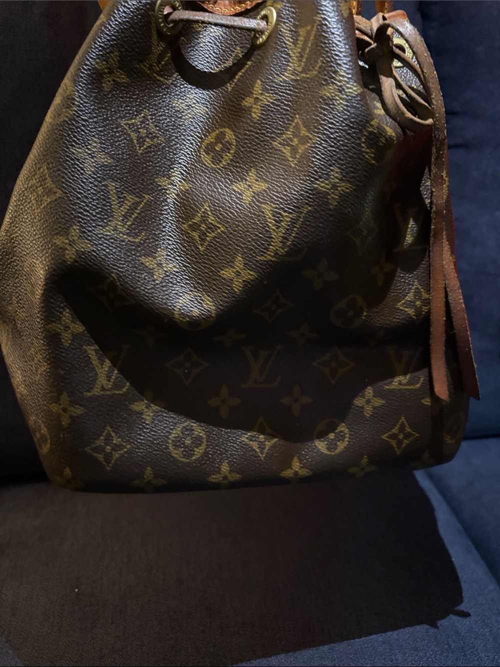 Louis Vuitton Monogram Canvas Drawstring Shoulder Bag - Brown & Gold